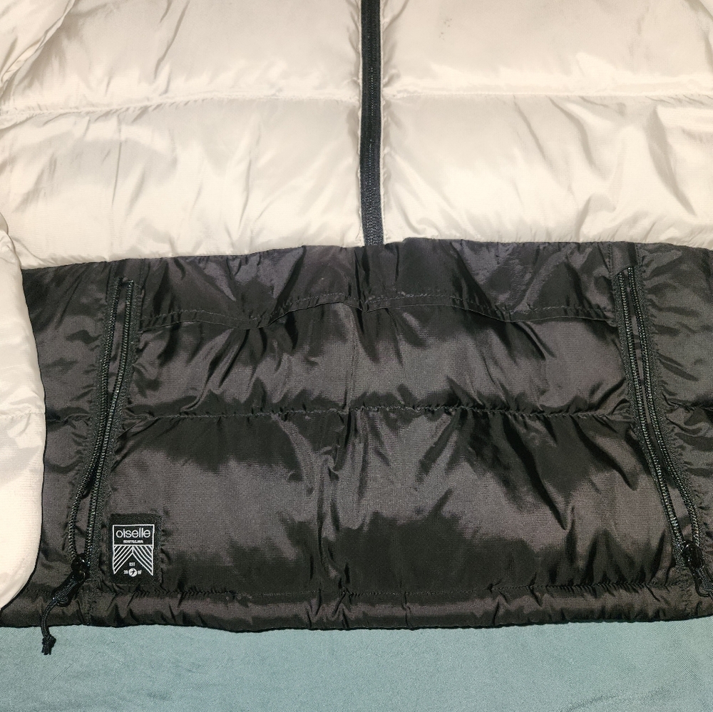 Oiselle Puffy Anorak, size S - Picture 3 of 3